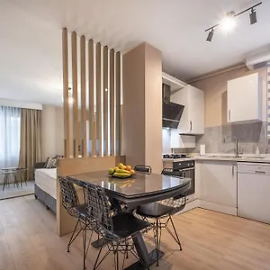Ciragan Bosphorus اسطنبول